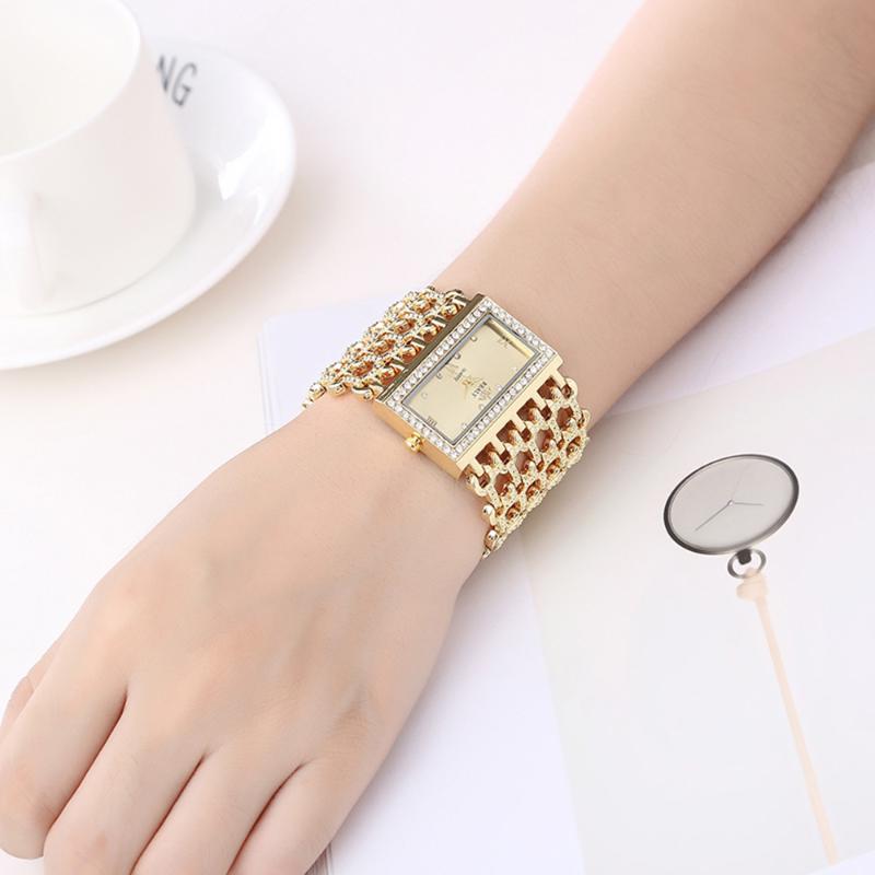 Wristwatches Relogio Luxo 2023 Ladies With Crystals Superb Women Stainless Steel Marble Strap Analog Wrist Watch Luxury Simple Quartz
Wristwatches Relogio Luxo 2023 Ladies With Crystals Superb Women Stainless Steel Marble Strap Analog Wrist Watch Luxury Simple Quartz