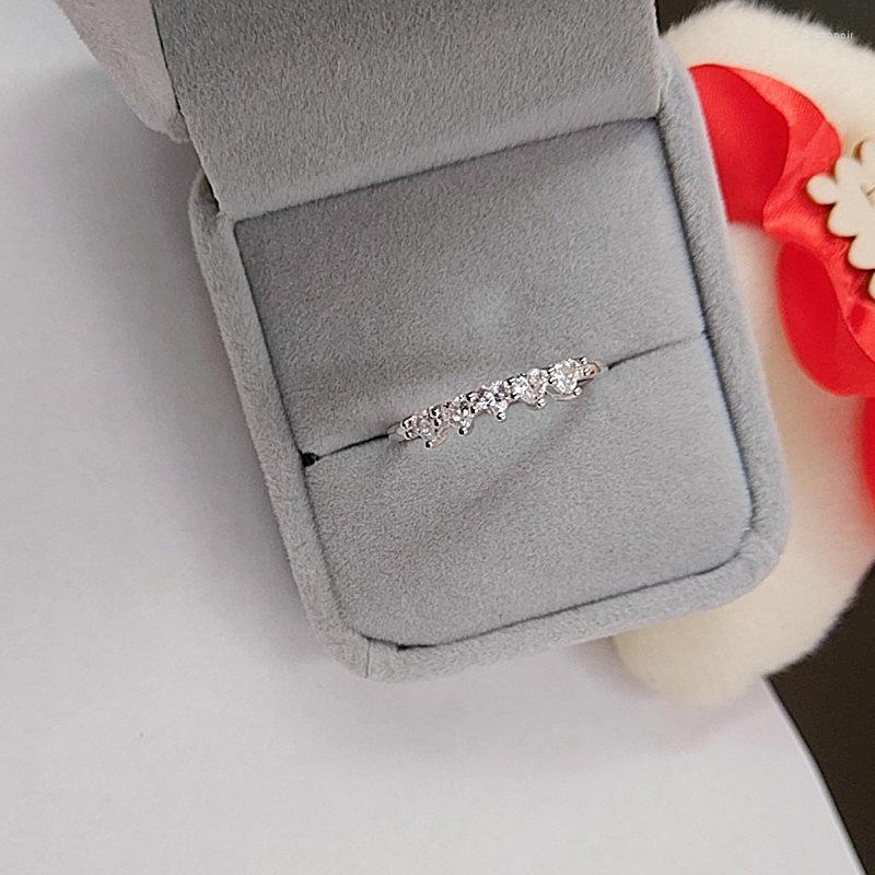 Wedding Rings Fashion Heart Shaped Promise Ring White Zircon Engagement Pair Women's Party Jewelry For Men Women
Wedding Rings Fashion Heart Shaped Promise Ring White Zircon Engagement Pair Women's Party Jewelry For Men Women