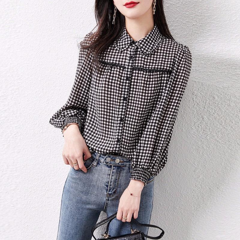 Women' Blouses Blouse Female 2023 Spring Plaid Fashion Lantern Wood Ear Upper Clothing Single Breasted Black White Splicing Women
Women' Blouses Blouse Female 2023 Spring Plaid Fashion Lantern Wood Ear Upper Clothing Single Breasted Black White Splicing Women