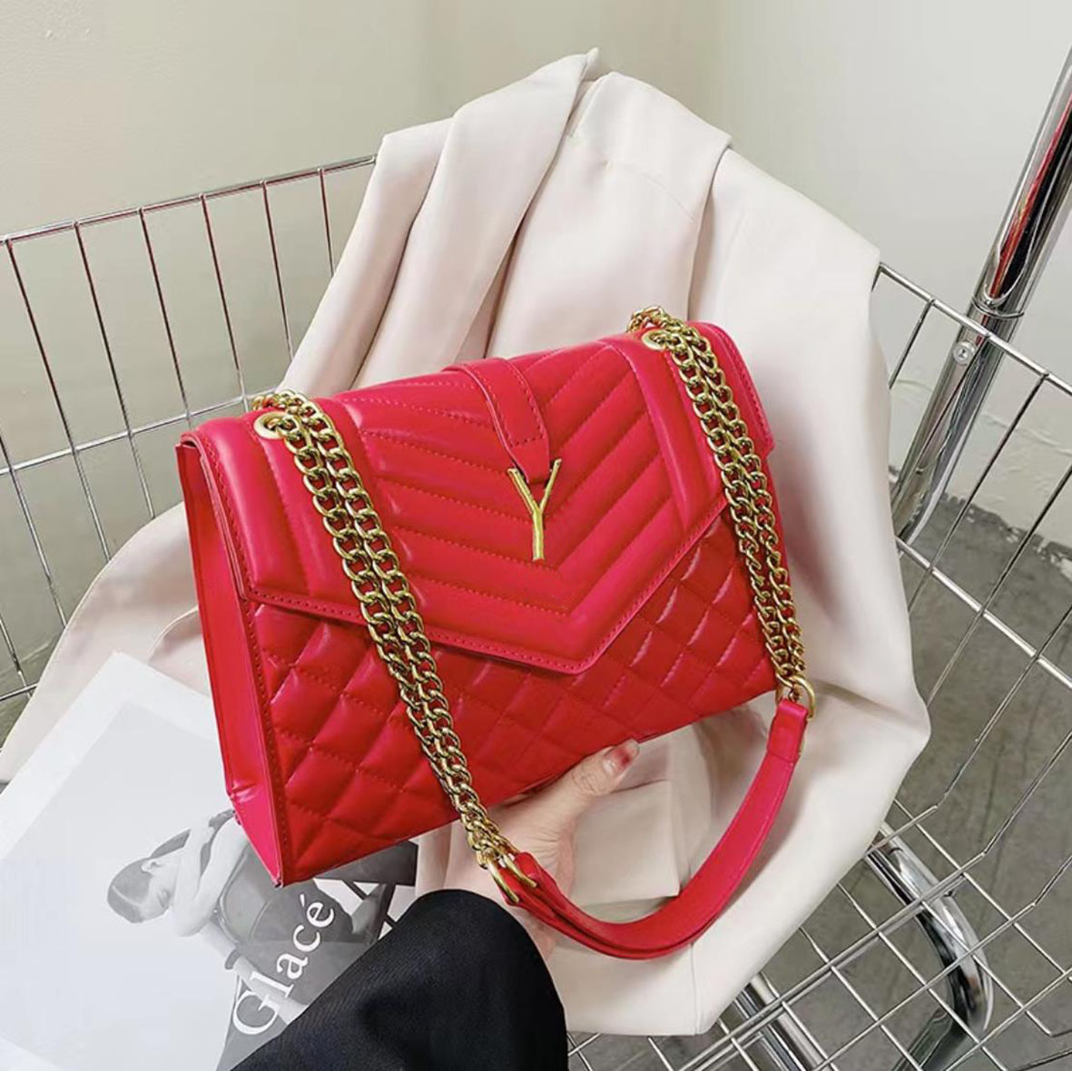 Luxury Designer Woman Bag Handbag Women Shoulder Bag PU Leather Messenger Purse Chain with card holder slot clutch, Red
Luxury Designer Woman Bag Handbag Women Shoulder Bag PU Leather Messenger Purse Chain with card holder slot clutch, Red