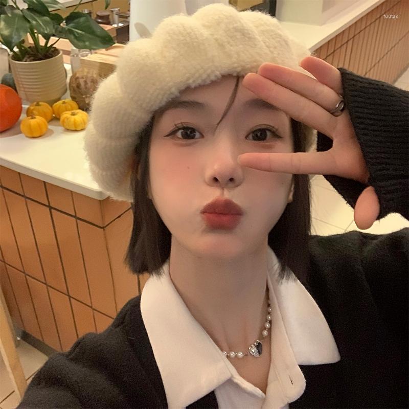 Berets Cute Pumpkin Beret Autumn And Winter Warm Korean Solid Color Knitted Big Head Bud Painter Hats Ins Fashion Women's, Beige
Berets Cute Pumpkin Beret Autumn And Winter Warm Korean Solid Color Knitted Big Head Bud Painter Hats Ins Fashion Women's, Beige
