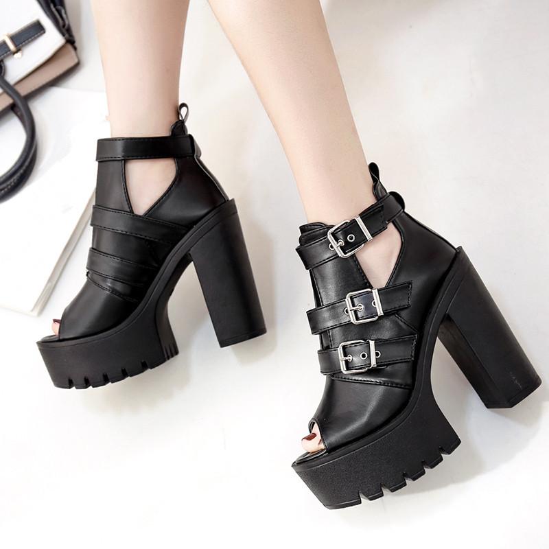 Sandals YMECHIC Drop 2023 Summer Woman Shoes Thick Platform Punk Black High Heels Rome Fashion Buckle Sexy Women
Sandals YMECHIC Drop 2023 Summer Woman Shoes Thick Platform Punk Black High Heels Rome Fashion Buckle Sexy Women