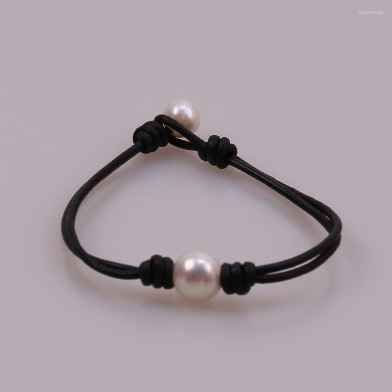 Strand Ambrum Valentine's Day Handmade Women Single Pearl Bracelet Double Leather Beaded Cultured Freshwater Pearls Bangles
Strand Ambrum Valentine's Day Handmade Women Single Pearl Bracelet Double Leather Beaded Cultured Freshwater Pearls Bangles