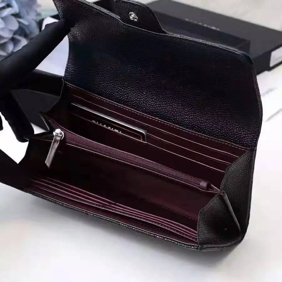 Designer Wallets Cc Tote quilted bag Sacoche Card Holders One Shoulder Underarm Flap Handbags Black Caviar Leather women and mens daily wallet card holder bag, Sheepskin/silver
Designer Wallets Cc Tote quilted bag Sacoche Card Holders One Shoulder Underarm Flap Handbags Black Caviar Leather women and mens daily wallet card holder bag, Sheepskin/silver