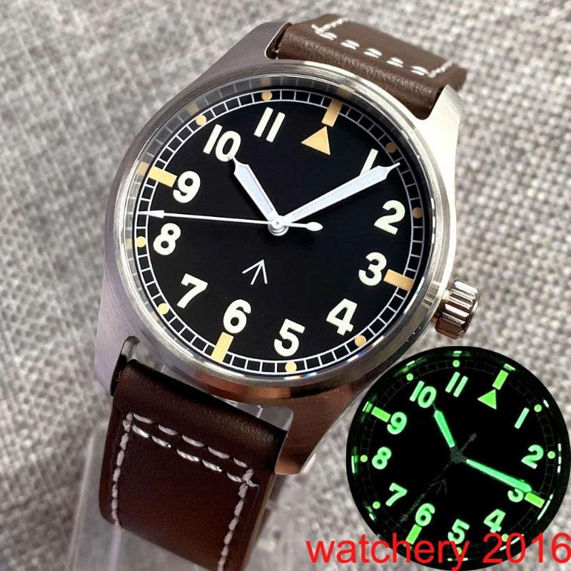 Wristwatches Tandorio 39mm Japan NH35A PT5000 Automatic Movement Mens Diving Watch 200M Waterproof Luminous Sapphire Glass Leather Strap, Picture shown
Wristwatches Tandorio 39mm Japan NH35A PT5000 Automatic Movement Mens Diving Watch 200M Waterproof Luminous Sapphire Glass Leather Strap, Picture shown