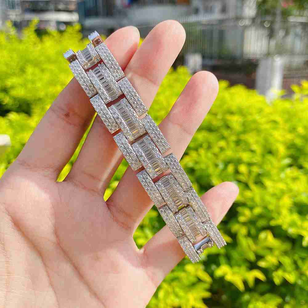 HotsaleLuxury jewelry hip hop baguette vvs moissanite watch band iced out men cuban link bracelet chain
HotsaleLuxury jewelry hip hop baguette vvs moissanite watch band iced out men cuban link bracelet chain