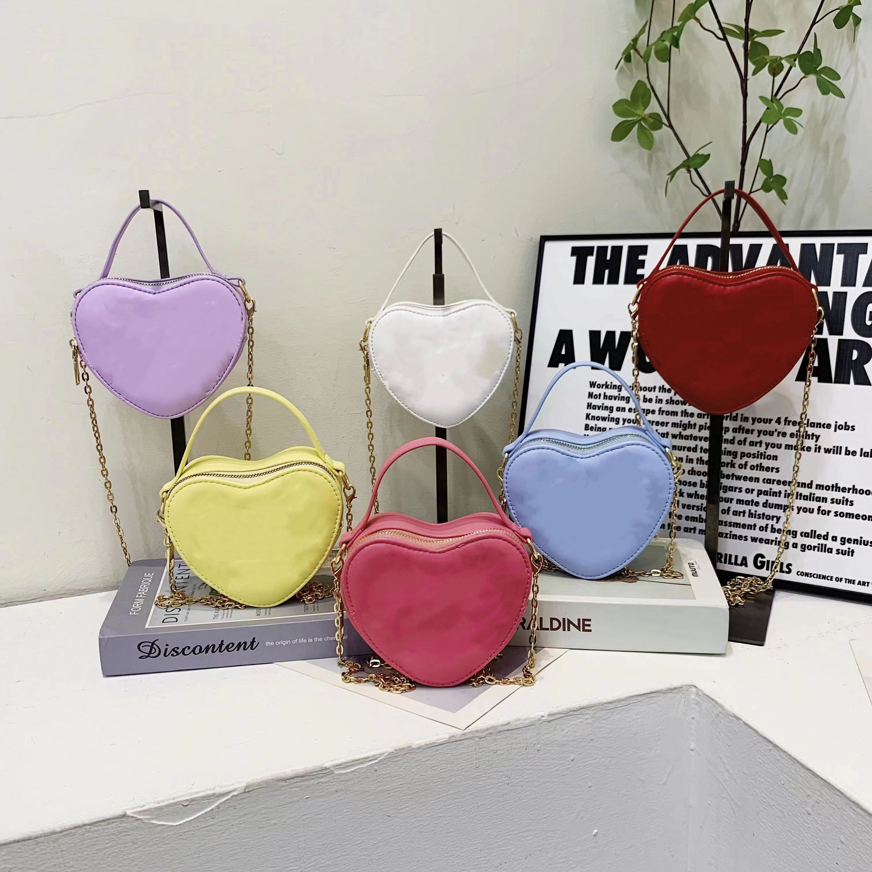 designer Love heart kids handbags Cute letter flower embroider PU girls one shoulder bags children luxury accessories bag F1563, Mix colors random
designer Love heart kids handbags Cute letter flower embroider PU girls one shoulder bags children luxury accessories bag F1563, Mix colors random