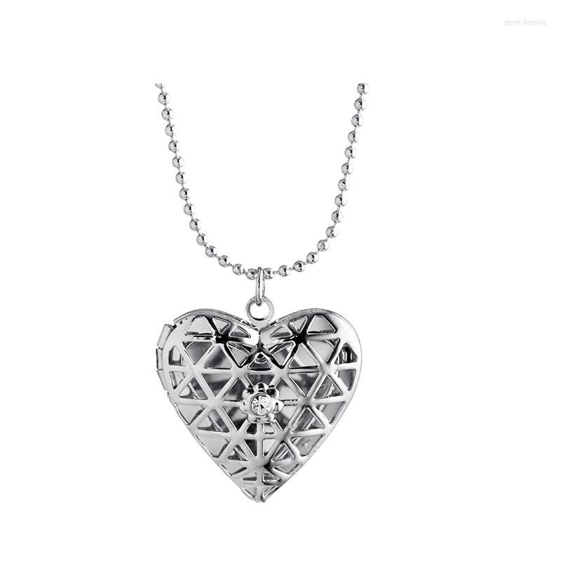 Pendant Necklaces Rhinestone Heart Floating Locket Necklace Can Open Po Frame Jewelry For Women YT-N67
Pendant Necklaces Rhinestone Heart Floating Locket Necklace Can Open Po Frame Jewelry For Women YT-N67