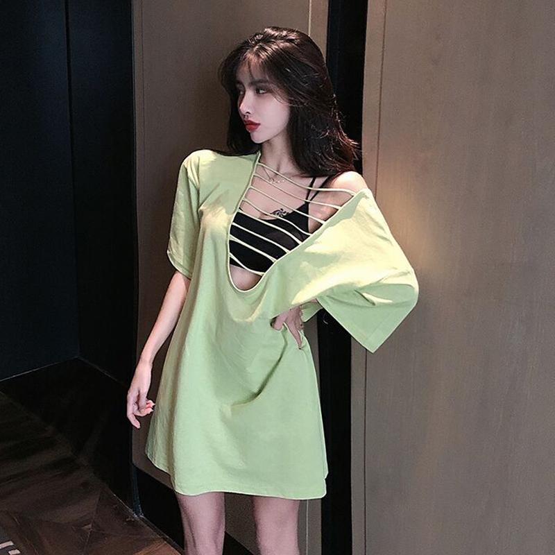 Women's T Shirts Hollow Out V-neck Clothing Sexy Ladies Low-cut Summer Style Tops Fashion Brand Oversize Loose Tees Soli, Black
Women's T Shirts Hollow Out V-neck Clothing Sexy Ladies Low-cut Summer Style Tops Fashion Brand Oversize Loose Tees Soli, Black
