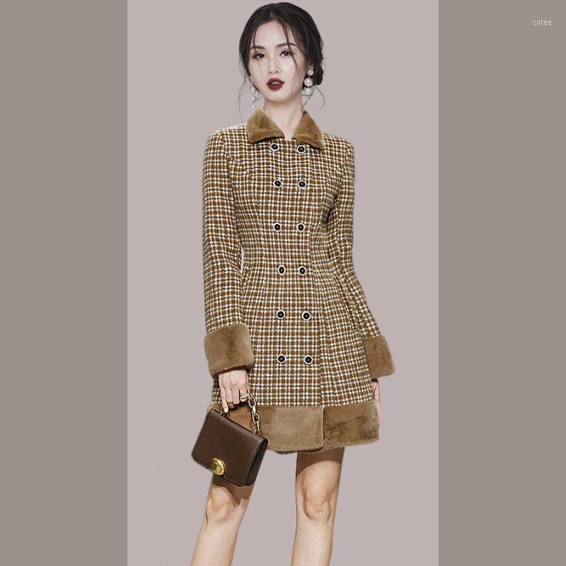 Women' Trench Coats 2023 Winter Ladies Woolen Coat Korean Designer Vintage Plaid Long Windbreaker Fashion Double-Breasted Women, Picture color
Women' Trench Coats 2023 Winter Ladies Woolen Coat Korean Designer Vintage Plaid Long Windbreaker Fashion Double-Breasted Women, Picture color