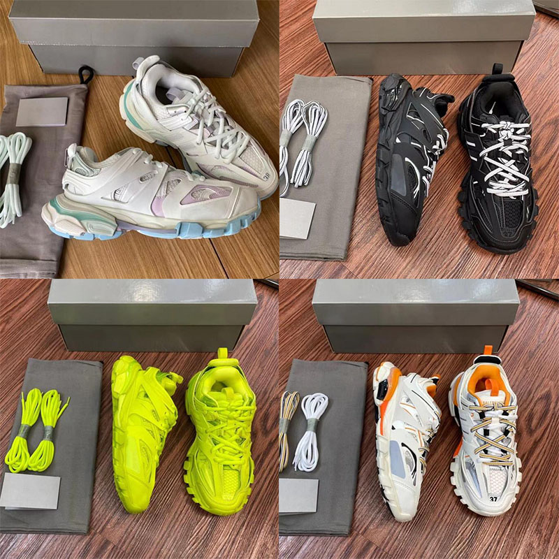 Designer men's and women's casual shoes Track 3 3.0 Three-tier luxury brand white black sneakers Tess.s. Gomma leather sneakers nylon printed platform sneakers., Purple
Designer men's and women's casual shoes Track 3 3.0 Three-tier luxury brand white black sneakers Tess.s. Gomma leather sneakers nylon printed platform sneakers., Purple