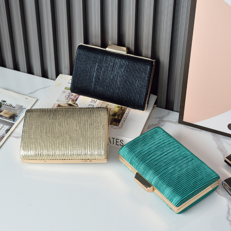 Evening Bags Trend Women's Evening Bag Portable Single Shoulder Messenger Wedding Purse Fashionable Ladies Bag Wholesale Z434 230227, Green
Evening Bags Trend Women's Evening Bag Portable Single Shoulder Messenger Wedding Purse Fashionable Ladies Bag Wholesale Z434 230227, Green