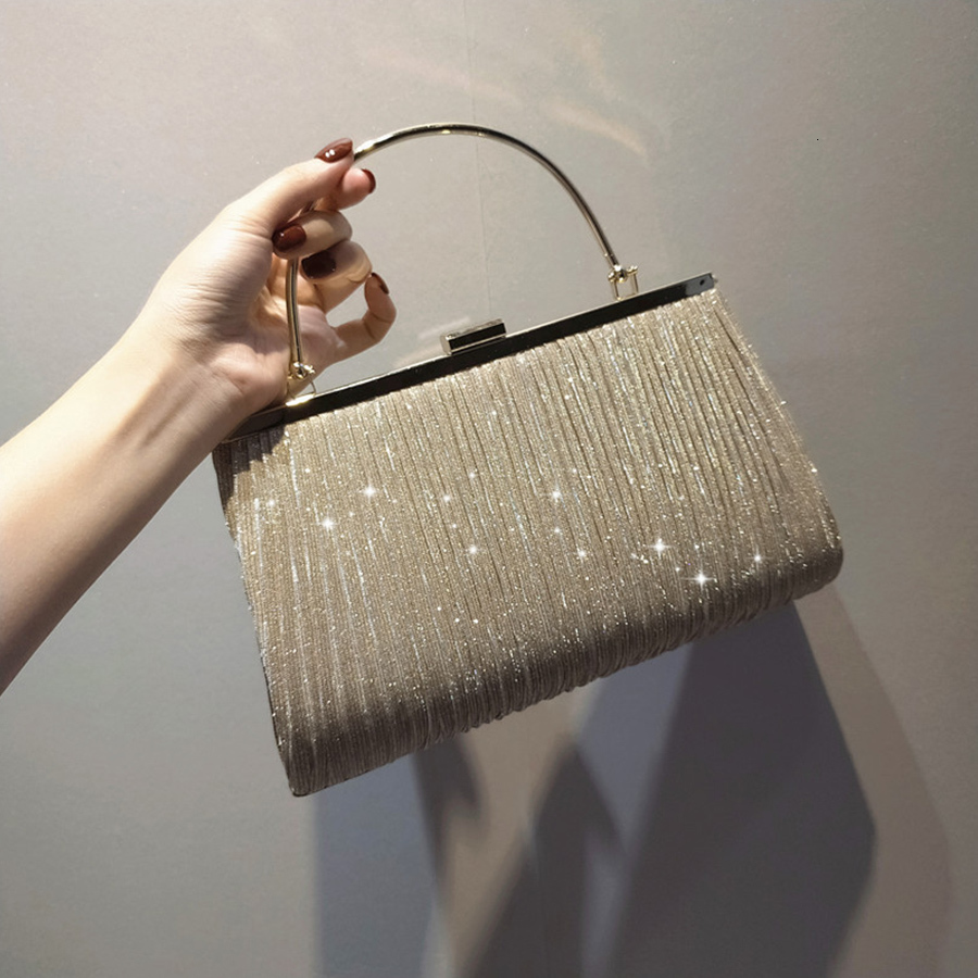 Evening Bags shiny clutch large-capacity women's handbag party banquet bag small shoulder crossbody bags elegant wedding evening purses 230227, Black
Evening Bags shiny clutch large-capacity women's handbag party banquet bag small shoulder crossbody bags elegant wedding evening purses 230227, Black