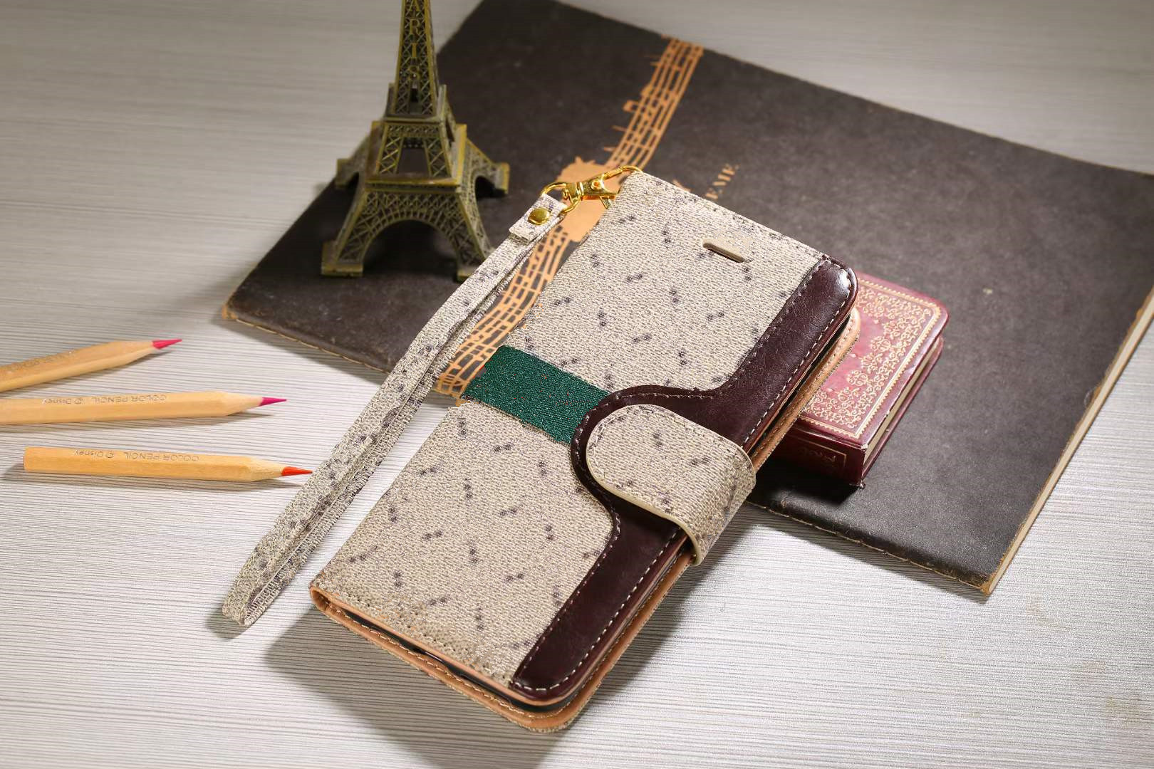 Luxury Designer Leather Phone Cases For iPhone 14 14Pro 14Plus 13 Pro Max 12 11 XS XR X Fashion Design Classic Flower Back Cover Samsung Galaxy S21 S22 S23 Ultra Note 20 10, #6 black (grid)
Luxury Designer Leather Phone Cases For iPhone 14 14Pro 14Plus 13 Pro Max 12 11 XS XR X Fashion Design Classic Flower Back Cover Samsung Galaxy S21 S22 S23 Ultra Note 20 10, #6 black (grid)