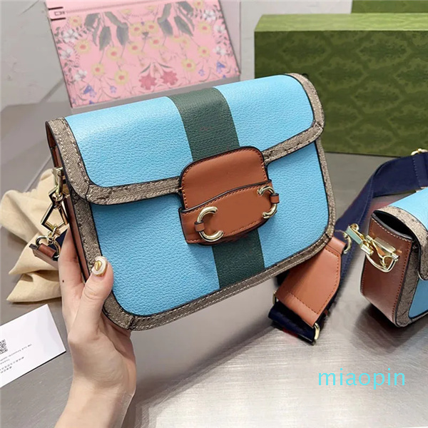 Retro Saddle Crossbody Bag Flap Handbag Purse Messenger Bags Genuine Leather Patchwork Color Adjustable Woven Shoulder Strap Fashion Metal Letter Lock, 20cm
Retro Saddle Crossbody Bag Flap Handbag Purse Messenger Bags Genuine Leather Patchwork Color Adjustable Woven Shoulder Strap Fashion Metal Letter Lock, 20cm