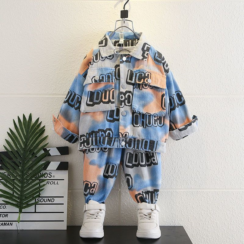 Children's T-shirt set Autumn and winter children's Designer T-shirt Baby T-shirt Girl Boy T-shirt Men's Women T-shirt parent-child suit alphabet suit 100cm-160cm A101
Children's T-shirt set Autumn and winter children's Designer T-shirt Baby T-shirt Girl Boy T-shirt Men's Women T-shirt parent-child suit alphabet suit 100cm-160cm A101