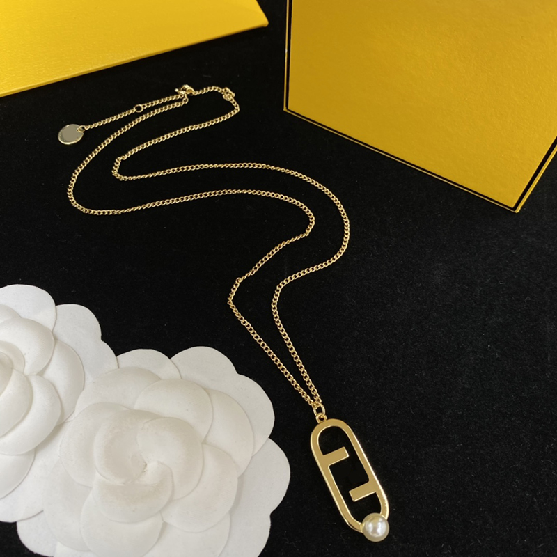 Designer Chain Pendant Necklace For Women Mens Jewelry Luxury Ladies Classic Necklace Fashion Golden Letter F Chains Necklaces 2302274BF
Designer Chain Pendant Necklace For Women Mens Jewelry Luxury Ladies Classic Necklace Fashion Golden Letter F Chains Necklaces 2302274BF