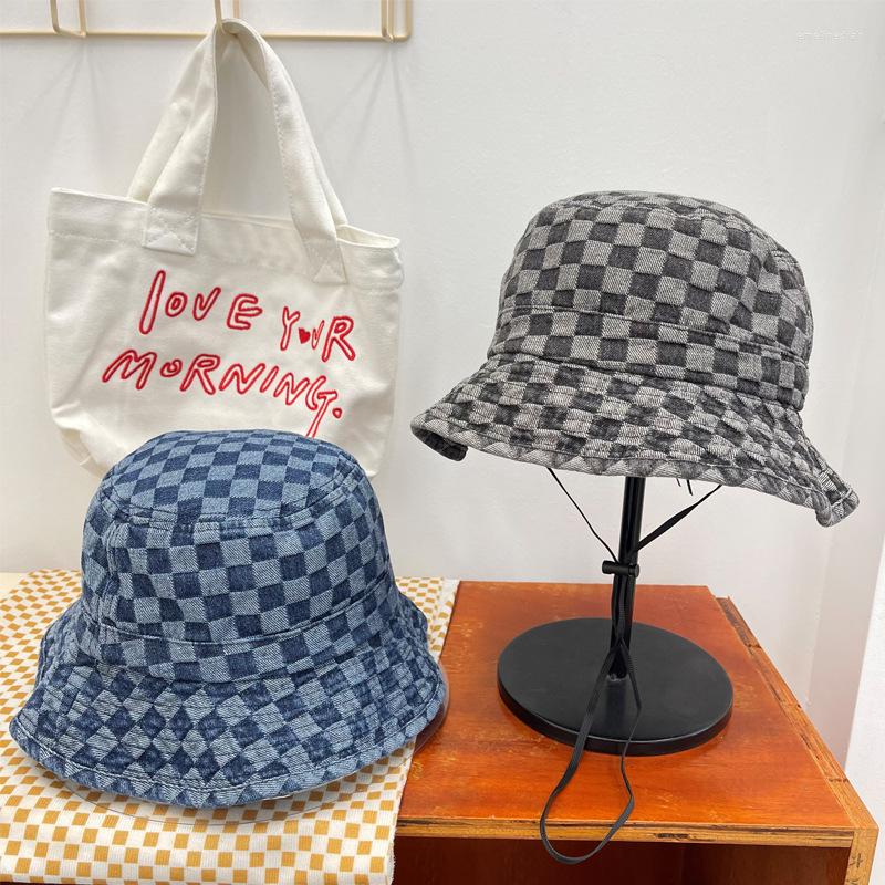 Berets Washed Checkerboard Check Cowboy Basin Hat Women's Spring And Summer Casual Folding Soft Brim Fisherman's
Berets Washed Checkerboard Check Cowboy Basin Hat Women's Spring And Summer Casual Folding Soft Brim Fisherman's