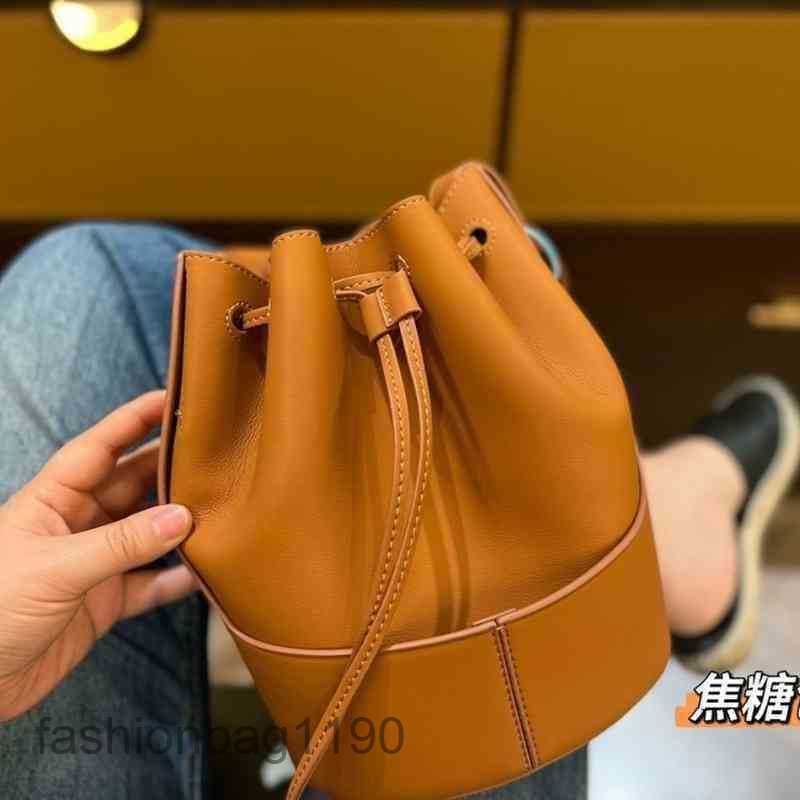Flavor Women 2023 Woman Shoulder Bag Single Loews Balloon Leather Bags Handbags Strong Designer LHYN, Black
Flavor Women 2023 Woman Shoulder Bag Single Loews Balloon Leather Bags Handbags Strong Designer LHYN, Black