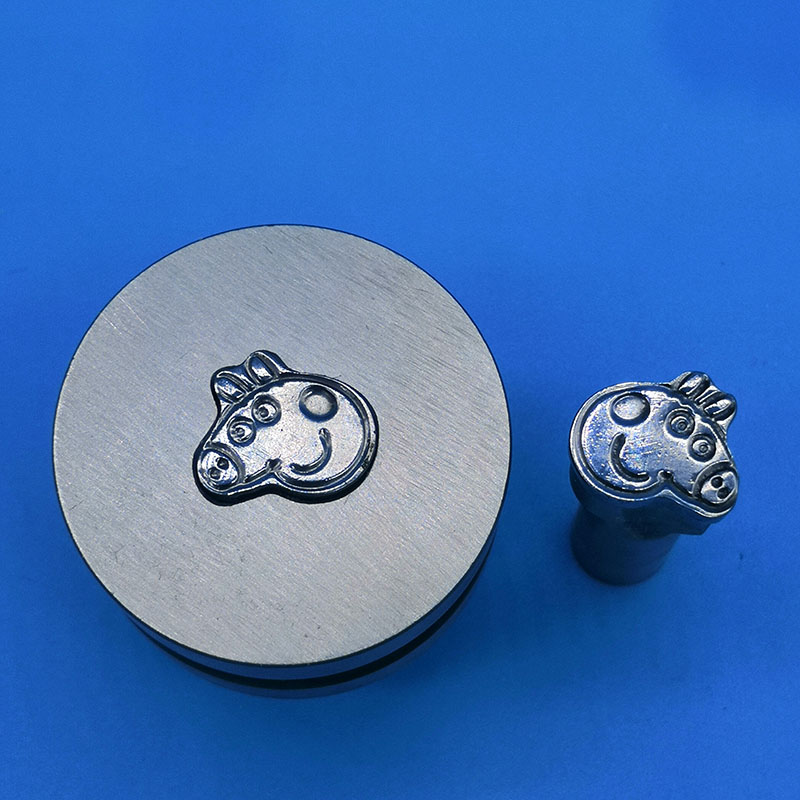 Piglet pattern Tdp 1.5 Parts punch tablet dies Press Customization Die molds for candy press supply 0-1.5 Machine
Piglet pattern Tdp 1.5 Parts punch tablet dies Press Customization Die molds for candy press supply 0-1.5 Machine