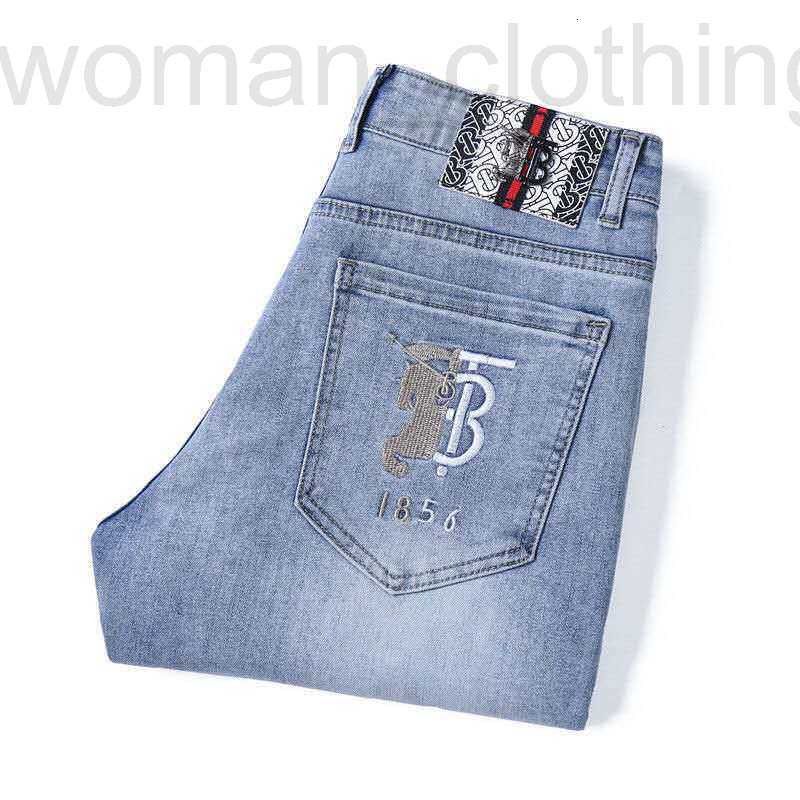 Men's Jeans Designer Brand summer jeans men's Korean version straight fit stretch thin casual small foot trend IUD8, Light blue 969
Men's Jeans Designer Brand summer jeans men's Korean version straight fit stretch thin casual small foot trend IUD8, Light blue 969