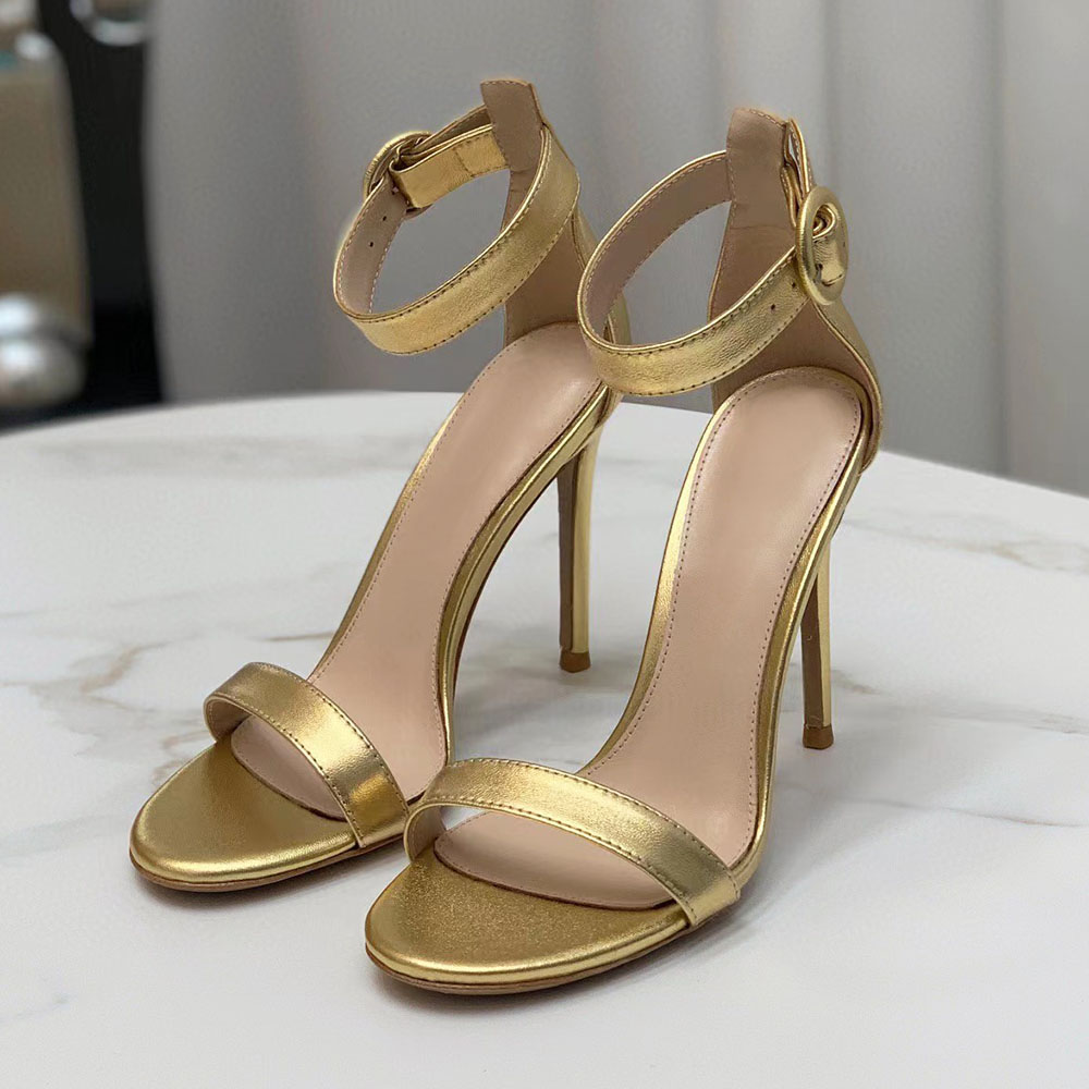 Slim high heel sandals shoes Gold straight band dress shoes10.5cm leather luxury designer Gianvito Rossi high heels evening shoes ankle band party factory footwear
Slim high heel sandals shoes Gold straight band dress shoes10.5cm leather luxury designer Gianvito Rossi high heels evening shoes ankle band party factory footwear