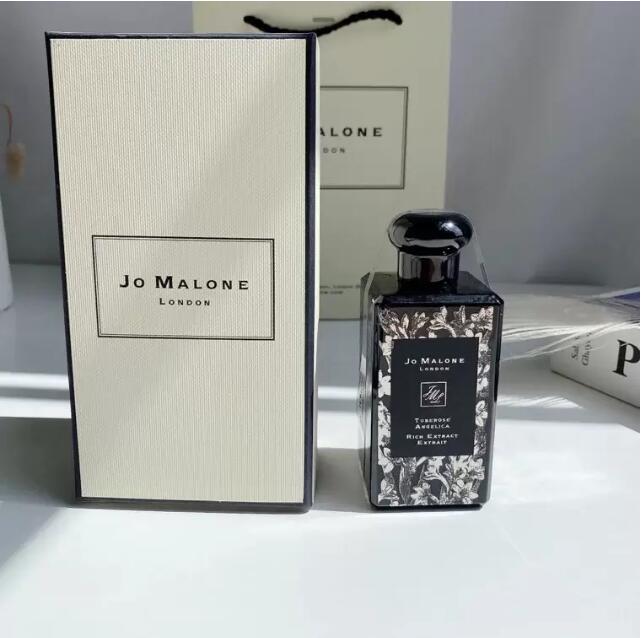 100ml Jo malone Perfume Oud Bergamot Tuberose Angelica Rich Extract Extrait London Cologne Intense Long lasting good Smell
100ml Jo malone Perfume Oud Bergamot Tuberose Angelica Rich Extract Extrait London Cologne Intense Long lasting good Smell