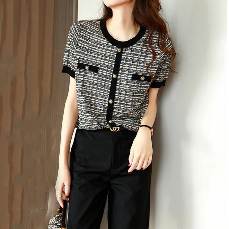 Women's T Shirts Elegant Fashion O-Neck Short Sleeve Knitted Tops All-match Female 2023 Summer Button Commuter Pullovers T-shirt Women's, Black
Women's T Shirts Elegant Fashion O-Neck Short Sleeve Knitted Tops All-match Female 2023 Summer Button Commuter Pullovers T-shirt Women's, Black