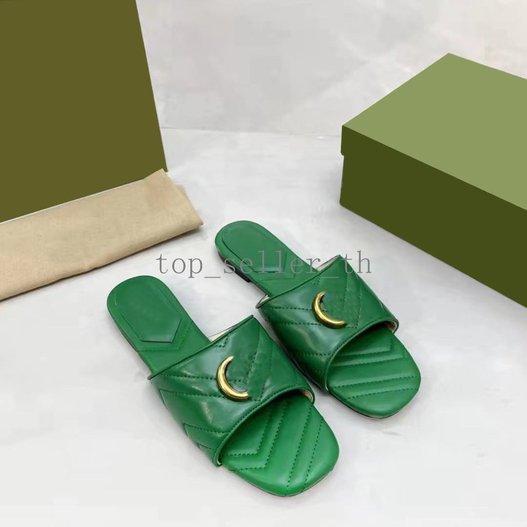 Luxury Designers Slipper Logo Embossed Women Sandals Metal Decoration Slides Waterfront Sandal Women Shoes Flats Slipper, Color7 
Luxury Designers Slipper Logo Embossed Women Sandals Metal Decoration Slides Waterfront Sandal Women Shoes Flats Slipper, Color7