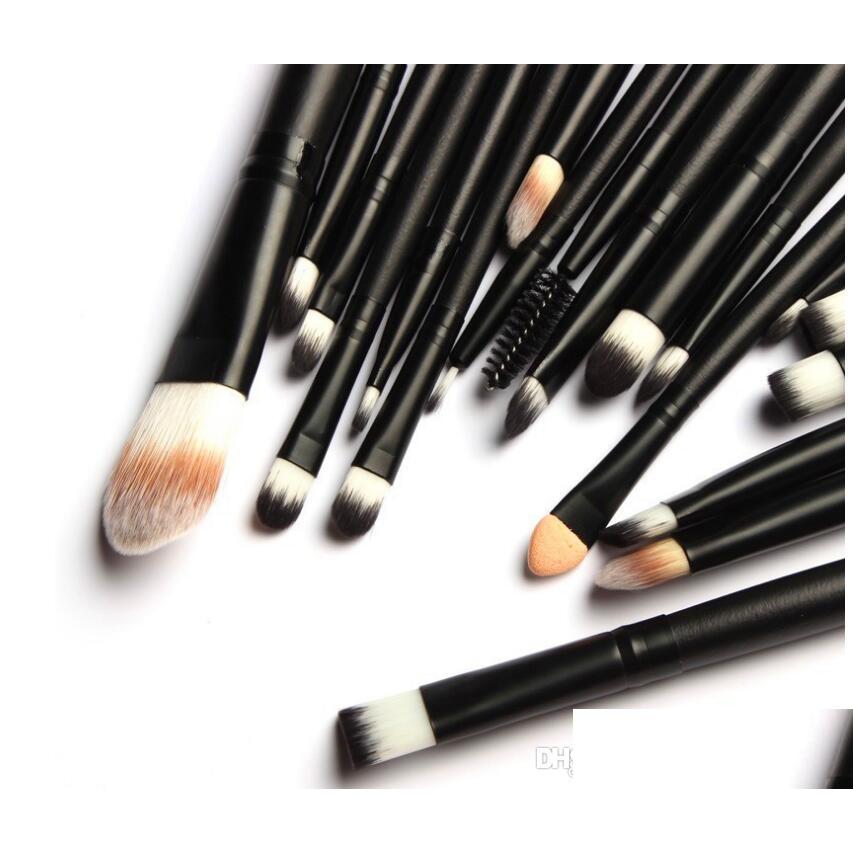 Makeup Brushes Professional Brush Set 20Pcs/Set Tools Kit Eyebrow Foundation Powder Cosmetic Tool Beauty Drop Delivery Health Accesso Dhftj
Makeup Brushes Professional Brush Set 20Pcs/Set Tools Kit Eyebrow Foundation Powder Cosmetic Tool Beauty Drop Delivery Health Accesso Dhftj