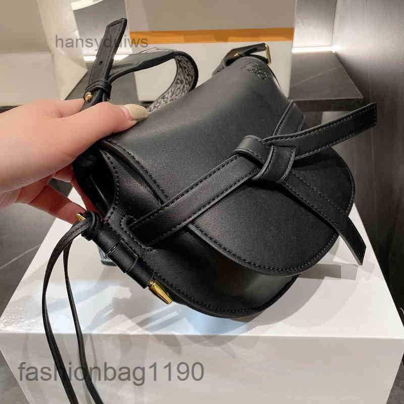 Handbags Woman Bag Women Loews Handbag Fashion Leather Bags Gate 2023 Single Saddle Shoulder Crossbody Classic Designer QQHB, Black
Handbags Woman Bag Women Loews Handbag Fashion Leather Bags Gate 2023 Single Saddle Shoulder Crossbody Classic Designer QQHB, Black