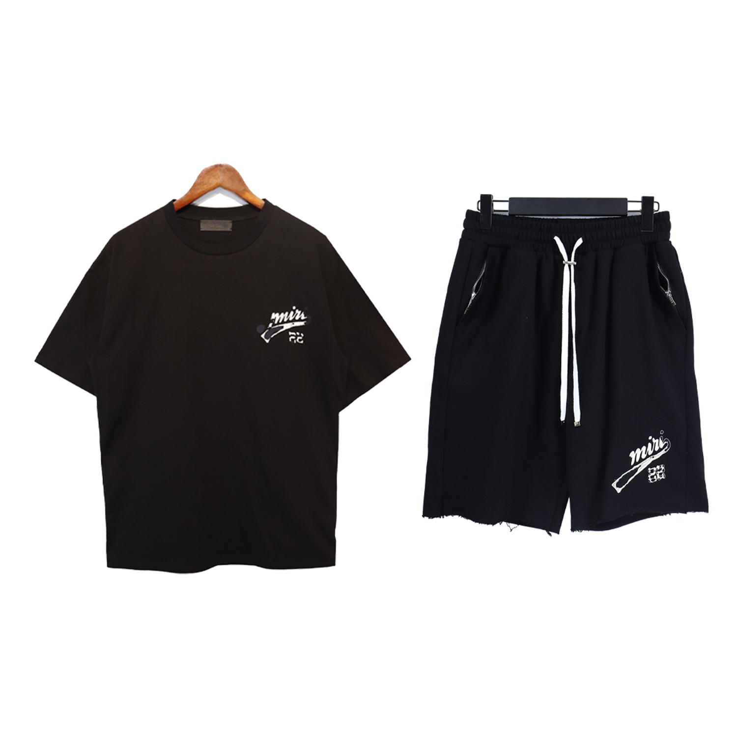 Luxurys Designers Tracksuits Men Fashion Letter printing Jogger Suits Running Track Sports Pants Sweatshirt Mens Sportswear Tracksuit
Luxurys Designers Tracksuits Men Fashion Letter printing Jogger Suits Running Track Sports Pants Sweatshirt Mens Sportswear Tracksuit