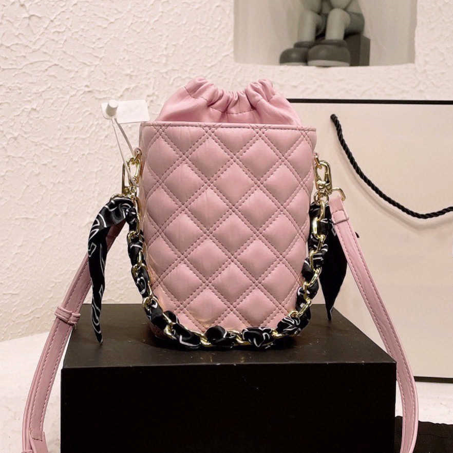 fashion designers Shoulder Bags rectangle bags Women's New Geometric Print messenger bag handbag large bag 2023 top quality
fashion designers Shoulder Bags rectangle bags Women's New Geometric Print messenger bag handbag large bag 2023 top quality
