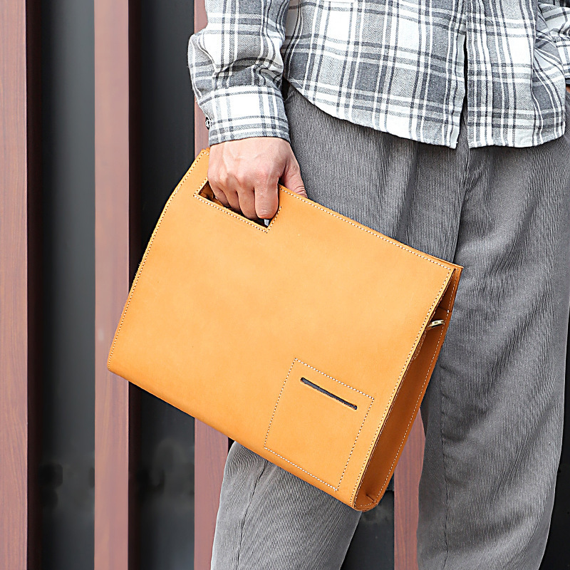 Briefcases Real Crazy Horse Leather Briefcase Men Vintage Handbag Male Messenger Bags Portfolio Laptop Shoulder Bag Office Work Clutch 230227, Maroon
Briefcases Real Crazy Horse Leather Briefcase Men Vintage Handbag Male Messenger Bags Portfolio Laptop Shoulder Bag Office Work Clutch 230227, Maroon