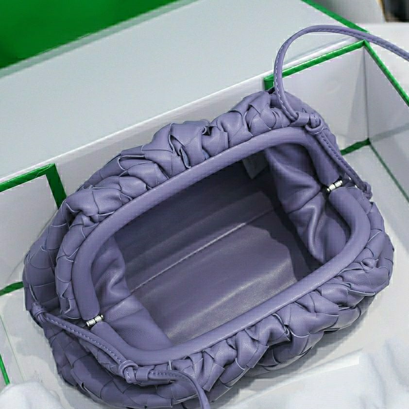 Women Bags Clutch Luxurys Designers Hangbags Lady Classic Large Brown dumpling Purses Business POUCH Cloud Fashion Bag Woven leather bag Bright color 23SS
Women Bags Clutch Luxurys Designers Hangbags Lady Classic Large Brown dumpling Purses Business POUCH Cloud Fashion Bag Woven leather bag Bright color 23SS