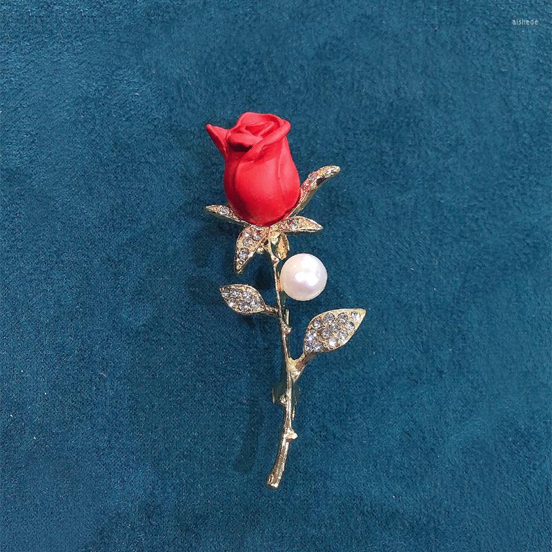 Brooches Morkopela Women Red Rose Freshwater Pearl Brooch Vintage Scarf Clip Pins For Costume Jewelry Gift
Brooches Morkopela Women Red Rose Freshwater Pearl Brooch Vintage Scarf Clip Pins For Costume Jewelry Gift