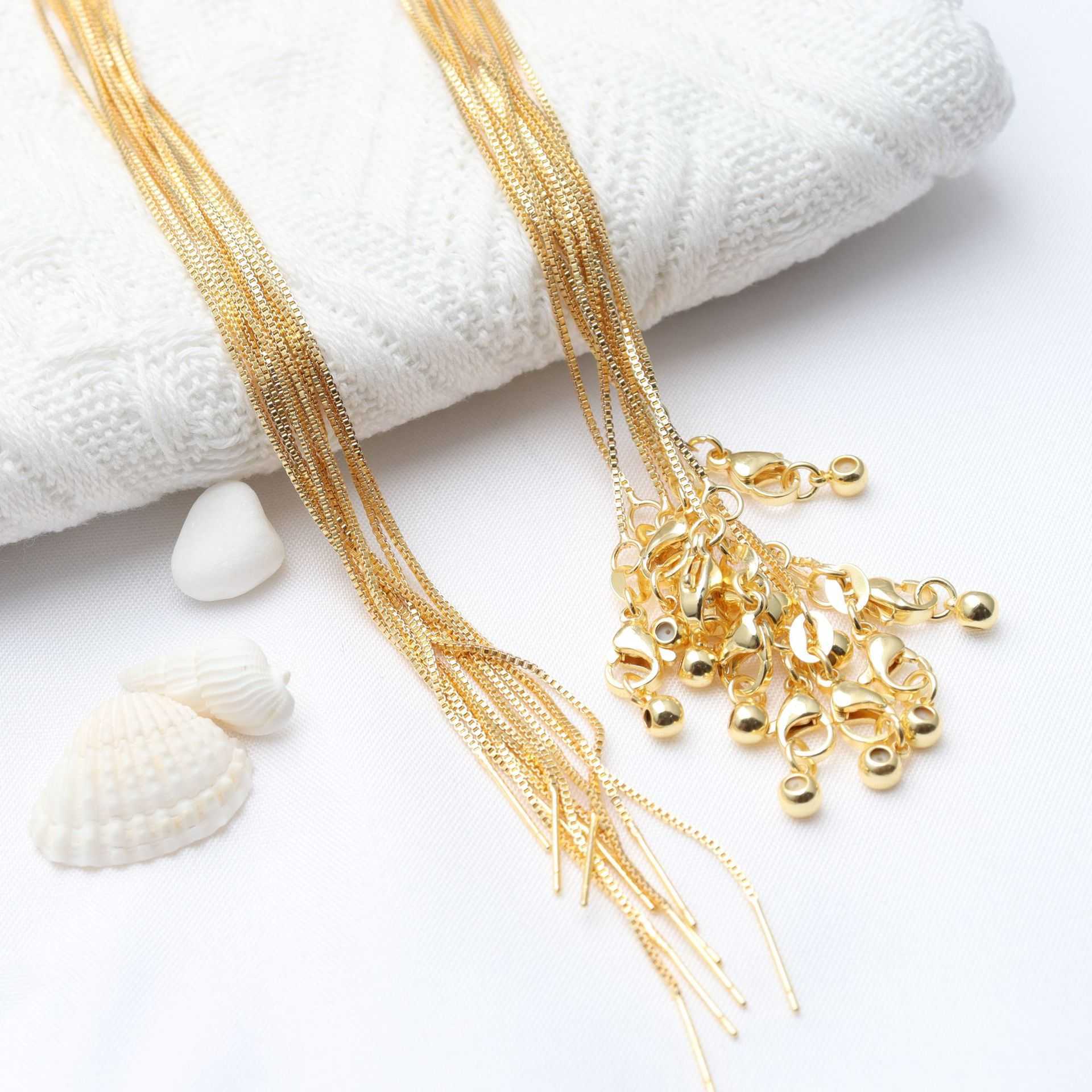 Diy manual 14k bag gold color retaining chain universal chain adjustment box chain copper plated color retaining necklace 
Diy manual 14k bag gold color retaining chain universal chain adjustment box chain copper plated color retaining necklace