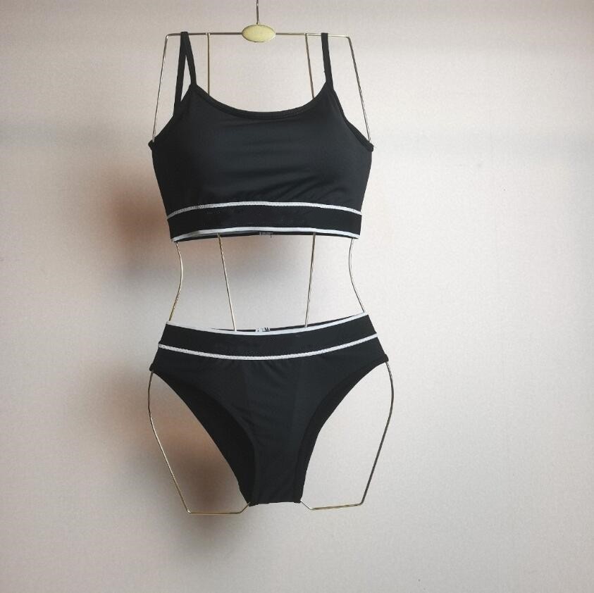 Womens Bikinis Set Bur Sexy Clear Strap Shape Swimsuits Designers Ladies Bathing Suit Fashion Beach Clothes Summer Clothings Womens Swimwears
Womens Bikinis Set Bur Sexy Clear Strap Shape Swimsuits Designers Ladies Bathing Suit Fashion Beach Clothes Summer Clothings Womens Swimwears