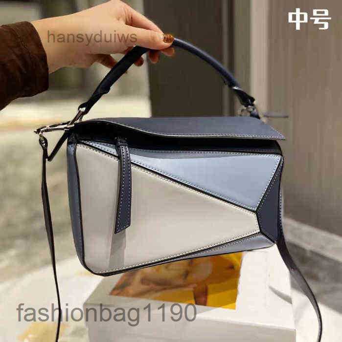 Bags Geometric Leather Woman Splicing Handbag Bag Loews Handbag Fashion Designer Diamond Luxury 23 Fashion Messenger Leather Puzzle D26K, Coptis flavescens
Bags Geometric Leather Woman Splicing Handbag Bag Loews Handbag Fashion Designer Diamond Luxury 23 Fashion Messenger Leather Puzzle D26K, Coptis flavescens