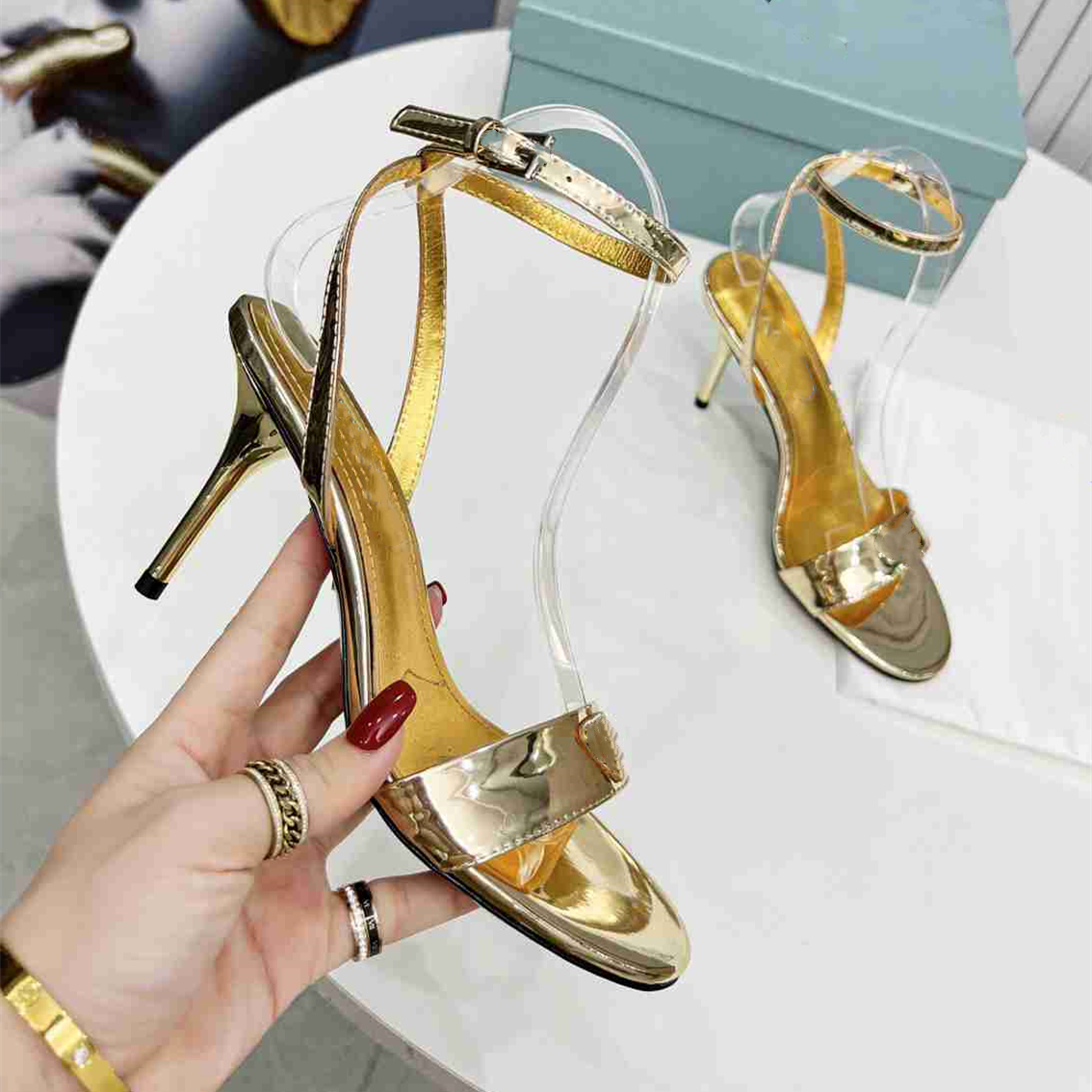 Luxury Design Sandals 2023 Fashion Pradity Women Summer High Heels Leather Cross Lace up Student Casual Slippers 02-008
Luxury Design Sandals 2023 Fashion Pradity Women Summer High Heels Leather Cross Lace up Student Casual Slippers 02-008