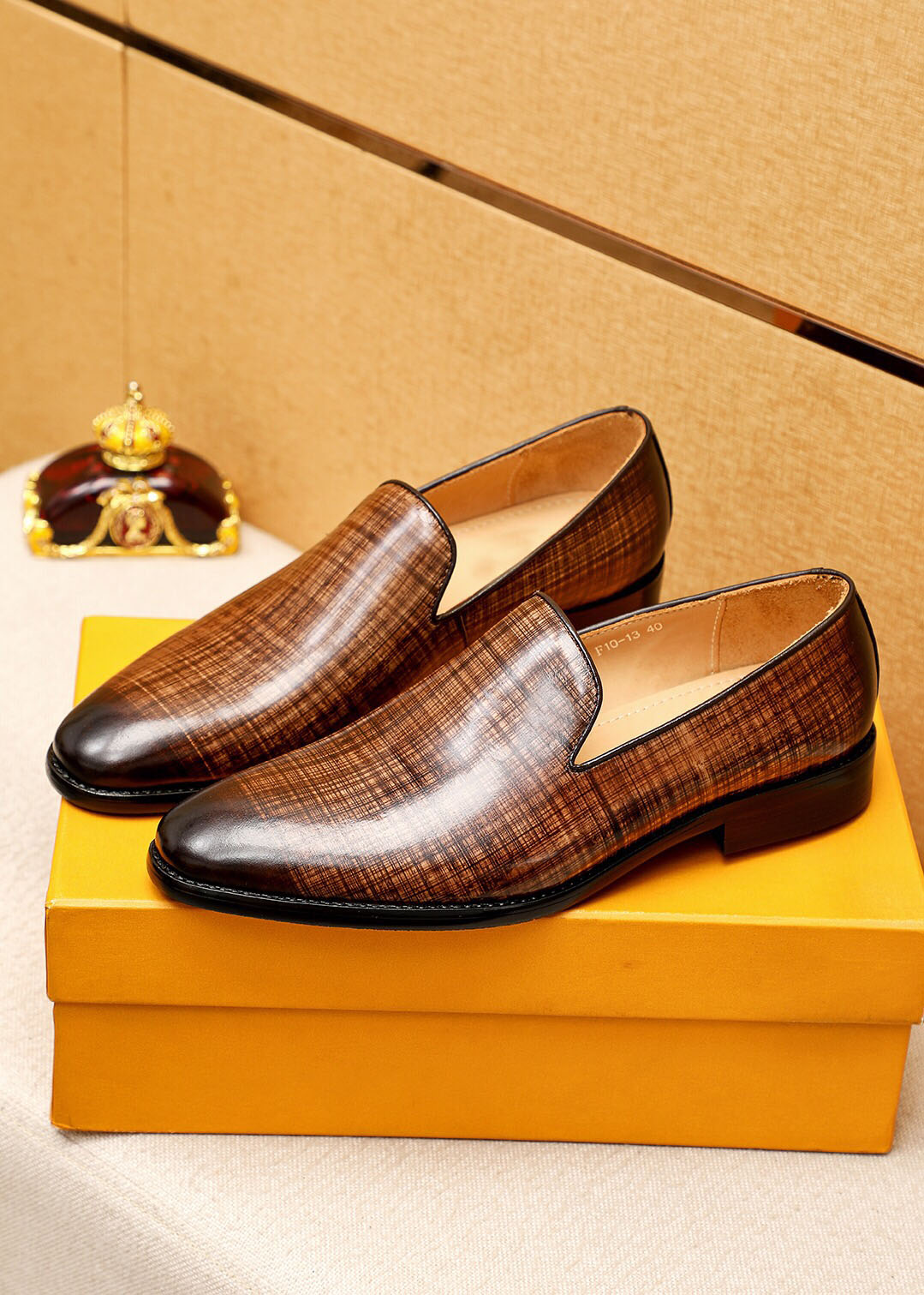 2023 Mens Designer Fashion Dress Shoes Genuine Leather Business Office Work Formal Flats Male Brand Designer Party Wedding Oxfords Size 38-45, Black
2023 Mens Designer Fashion Dress Shoes Genuine Leather Business Office Work Formal Flats Male Brand Designer Party Wedding Oxfords Size 38-45, Black
