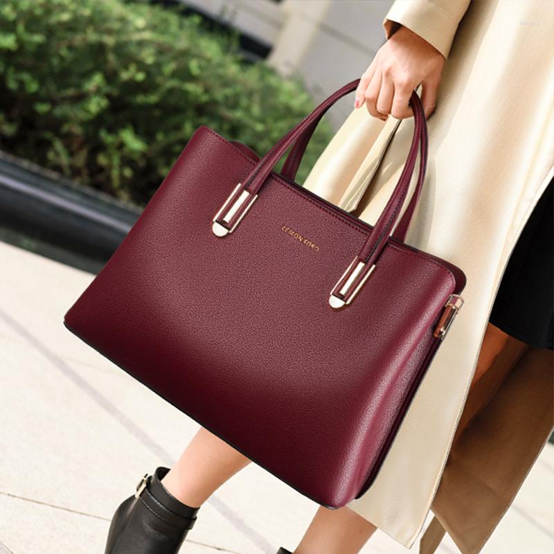 Evening Bags 2023 Arrival Fashion Leather Tote Handbag Elegant Vintage Shoulder Crossbody Big Red Hand Bag, Red small
Evening Bags 2023 Arrival Fashion Leather Tote Handbag Elegant Vintage Shoulder Crossbody Big Red Hand Bag, Red small