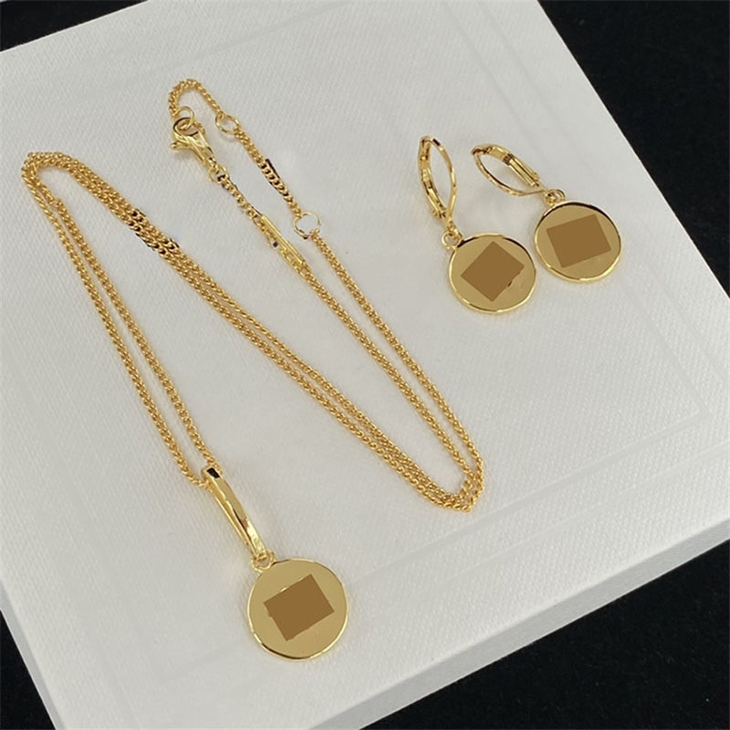 Aureate Round Card Women Charm Polished Smooth Ear Stud for Lady Adjustable Long Pendant Necklaces with Box
Aureate Round Card Women Charm Polished Smooth Ear Stud for Lady Adjustable Long Pendant Necklaces with Box