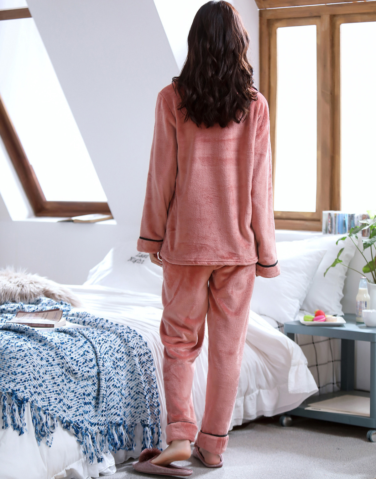 Women's Sleepwear Women Thicken Warm Soft Pajamas Sets Pink Red Fashion Pajamas Long Sleeve Flannel Pyjamas Sets 230227