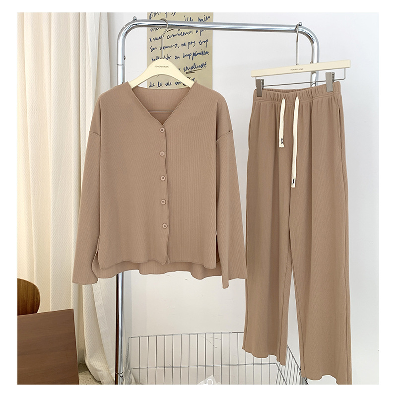 Women's Sleepwear Autumn Pajamas Sets Women's Long-sleeved Trousers Develvet Simple Korean Style V-neck Cardigan Tops with Pants Winter Home