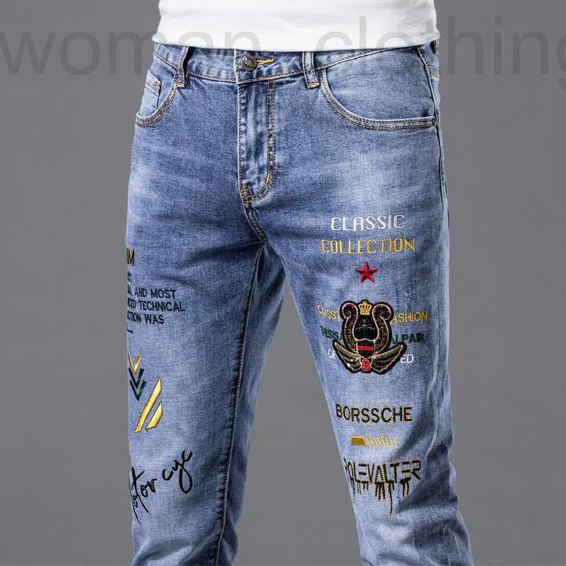 Men's Jeans Designer Summer new men's embroidered jeans fashion brand Slim small foot hole casual pants Korean light blue 0OM7, Light blue 9936
Men's Jeans Designer Summer new men's embroidered jeans fashion brand Slim small foot hole casual pants Korean light blue 0OM7, Light blue 9936
