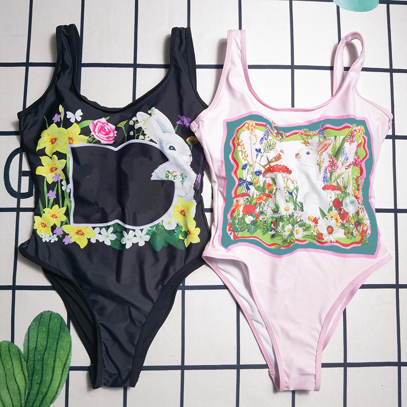 2 Colors Sexy Swimwear Floral Print Swimsuit Summer Quick Dry Girls Bathing Suit Trendy Soft Touch Female Swimsuit for Swimming, Black
2 Colors Sexy Swimwear Floral Print Swimsuit Summer Quick Dry Girls Bathing Suit Trendy Soft Touch Female Swimsuit for Swimming, Black