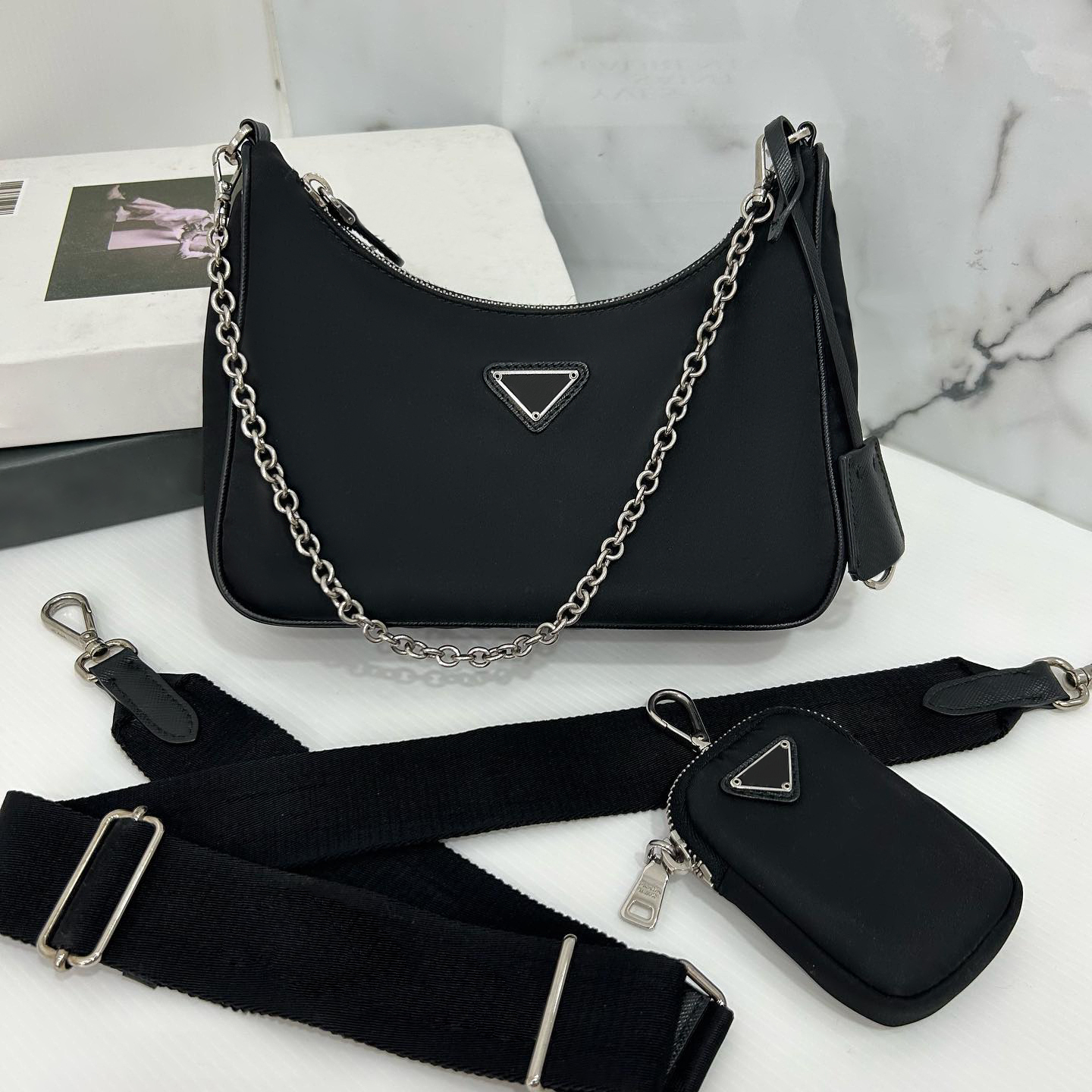Luxury Re Edition fashion designer bag high quality Womens mens crossbody nylon leather Triangle bags 3piece Saffiano cleo prad handbag chain Shoulder satchel Bags, 1-purple
Luxury Re Edition fashion designer bag high quality Womens mens crossbody nylon leather Triangle bags 3piece Saffiano cleo prad handbag chain Shoulder satchel Bags, 1-purple