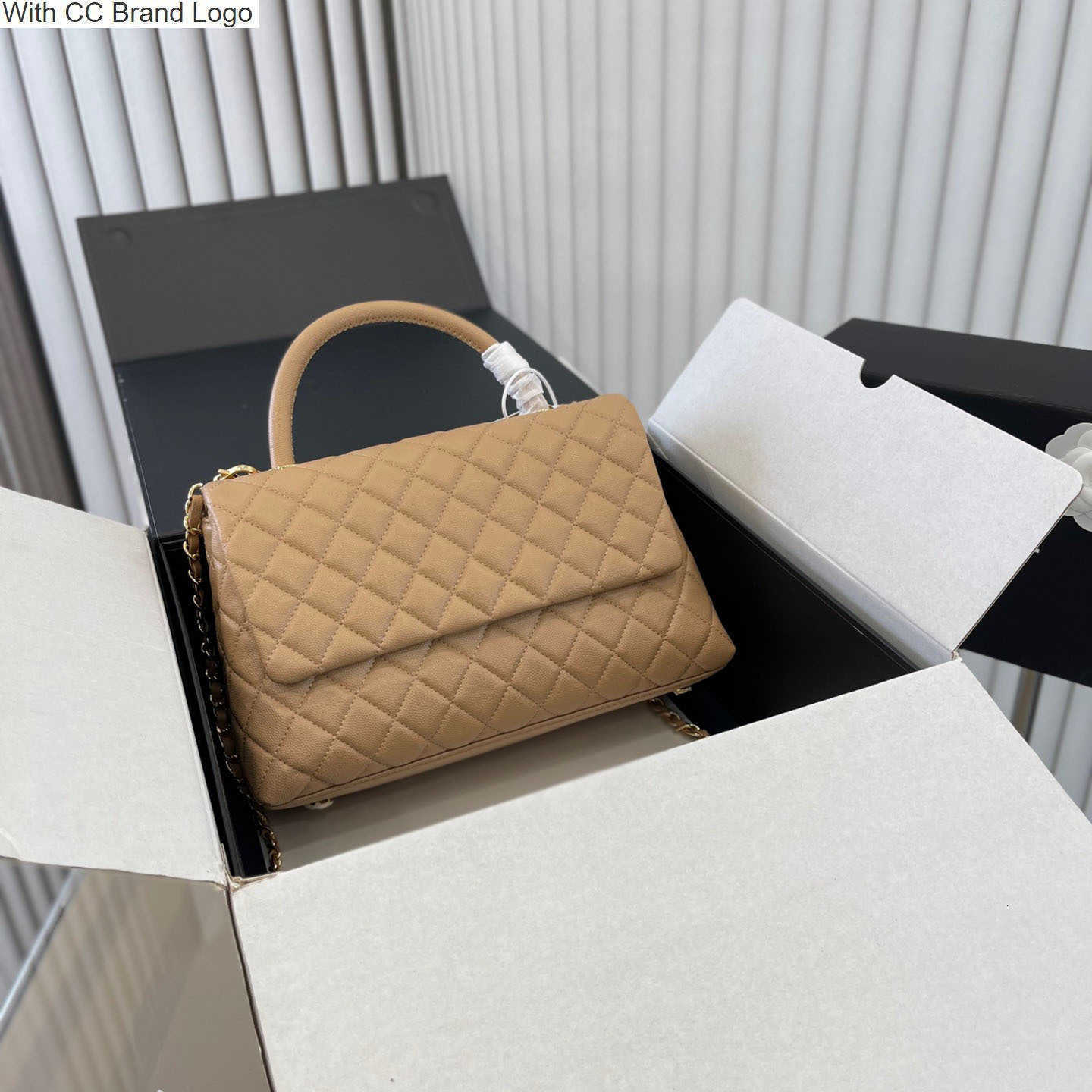 CC Brand Totes 28x18CM Top Co Handle Salzburg Totes Bags Hass Caviar Calfskin Metal Turn Buckle Hardware Chain Multi Pochette Handbags Designer Womens Luxuries, Box
CC Brand Totes 28x18CM Top Co Handle Salzburg Totes Bags Hass Caviar Calfskin Metal Turn Buckle Hardware Chain Multi Pochette Handbags Designer Womens Luxuries, Box