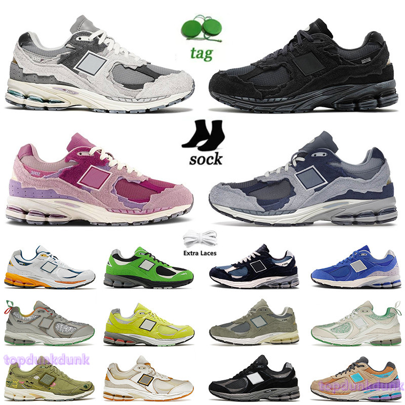 2002R Athletic B2002R Mens Women Luxury Casual Shoes Triple S Black White Protection Pack Pink Rain Cloud Phantom Sea Salt Sail Designer Bowling OG Sneakers Size 36-45